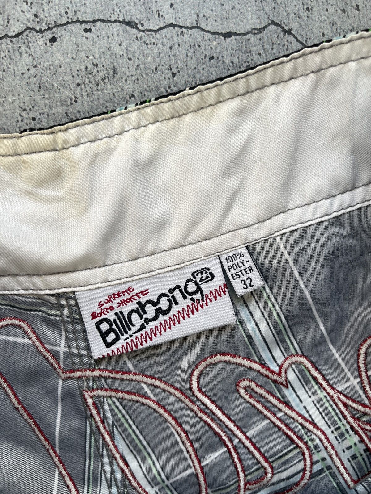 Billabong × Vintage Vintage 90s Billabong shorts art streetwear style size Size US 32 / EU 48 - 7 Thumbnail