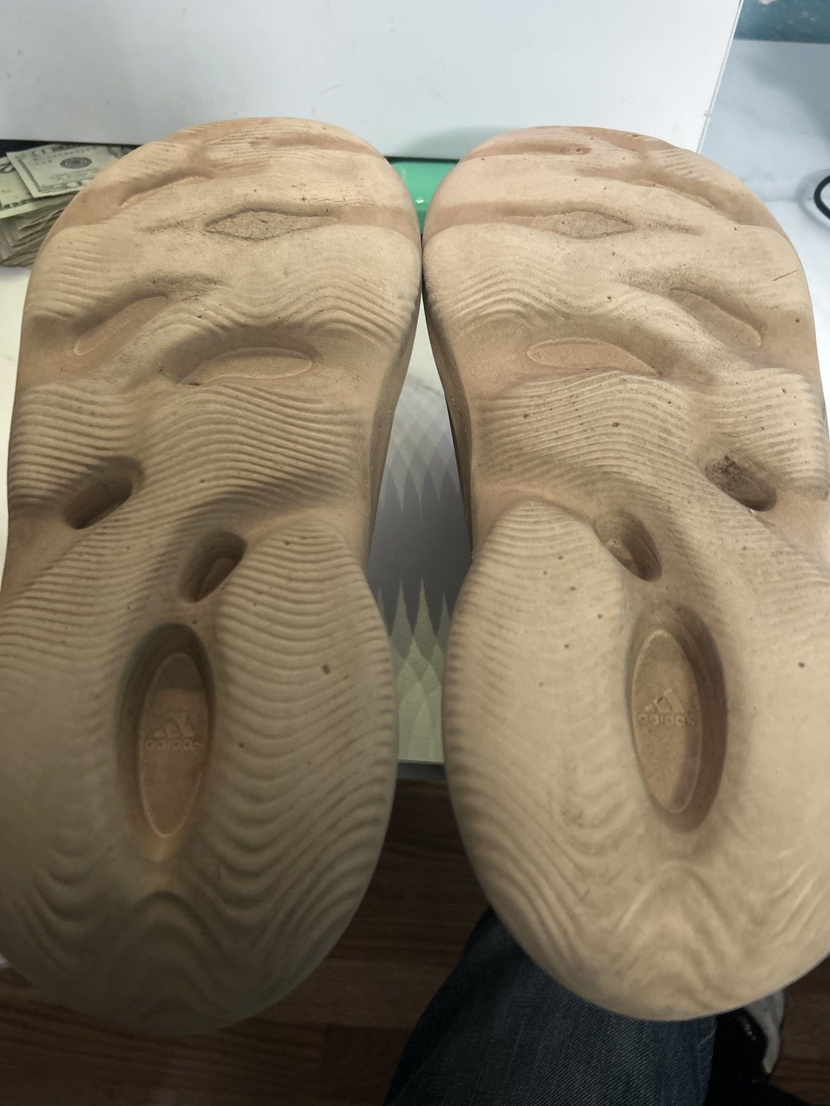 Yeezy yeezy foamrunner ochre Size US 12 / EU 45 - 7 Thumbnail