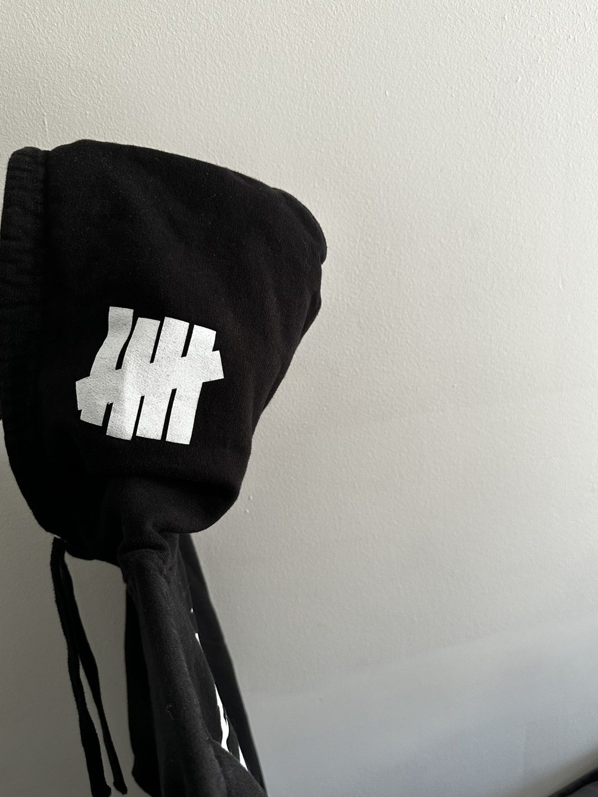 Anti Social Social Club Undefeated X Club Hoodie Size US M / EU 48-50 / 2 - 3 Thumbnail