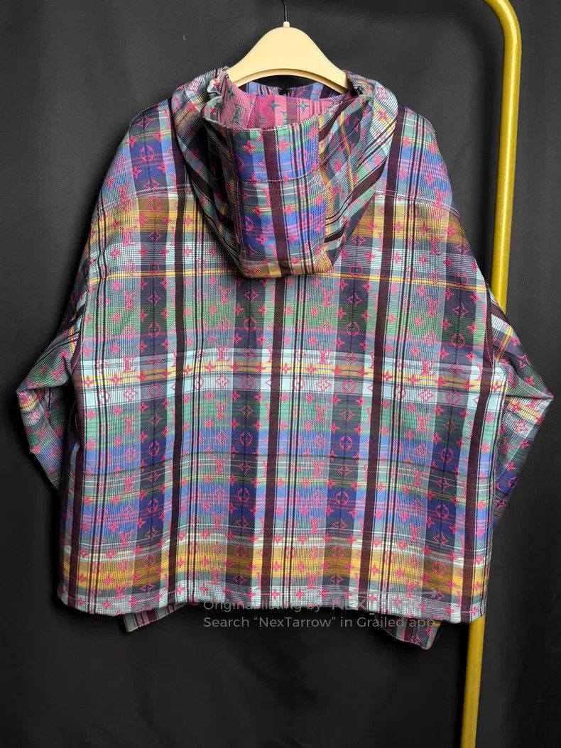 Louis Vuitton Louis Vuitton Made in Italy Colorful Plaid Hooded Jacket Size US S / EU 44-46 / 1 - 3 Thumbnail