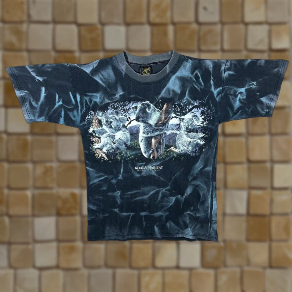 Vintage Vintage Churinga Koala Habitat Australian Wildlife Graphic Tie Dye T-Shirt S Mens Blue Short Sleeve Round Neck" Size US S / EU 44-46 / 1 - 1 Thumbnail