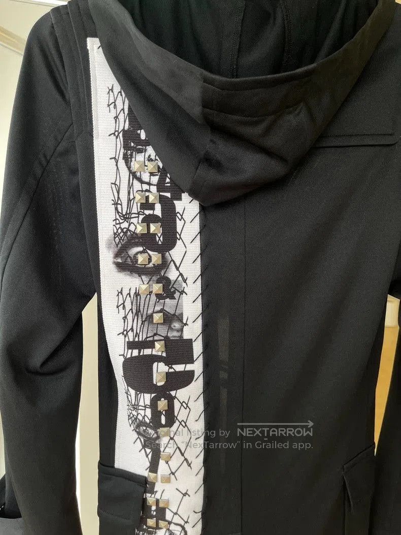 Comme des Garcons CDG Homme Plus Graffiti Rivet Trench Coat. Size US XS / EU 42 / 0 - 5 Thumbnail