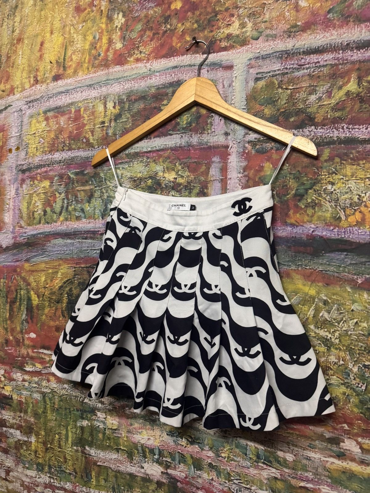 Chanel Chanel Mini Skirt Saiz M Size 26" / US 2 / IT 38 - 3 Thumbnail
