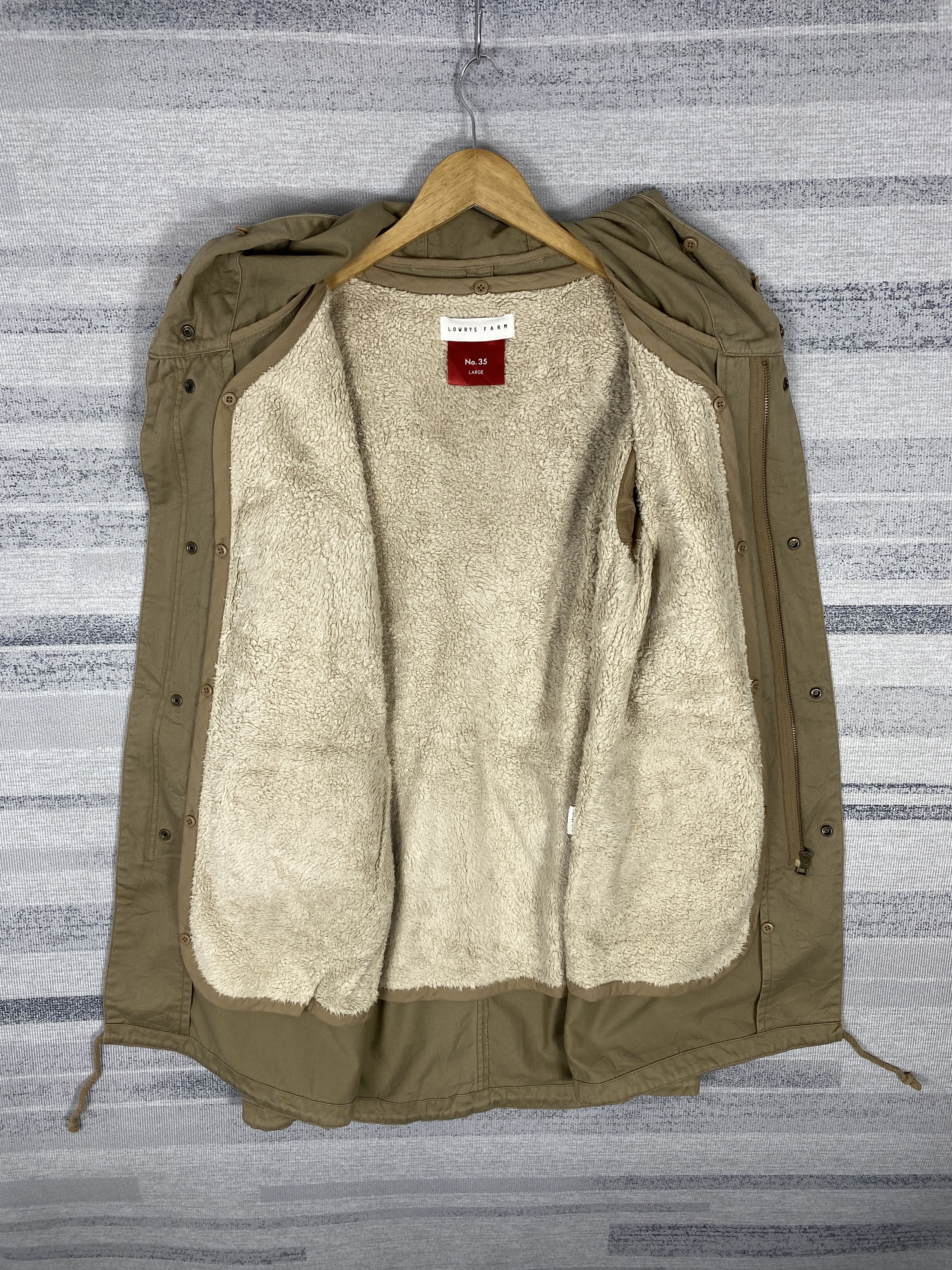 LOWRYS FARM × Vintage Vintage Lowrys Farm Hoodie Sherpa Lining Jacket Size US S / EU 44-46 / 1 - 10 Thumbnail