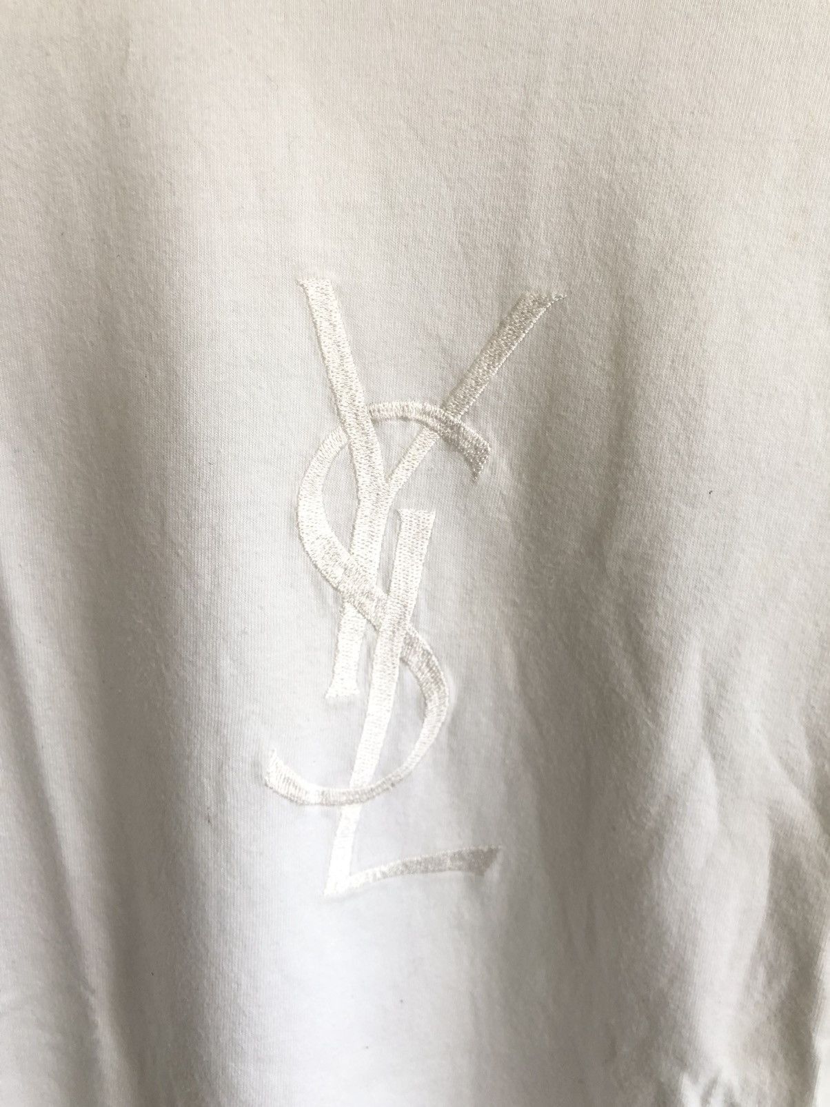 Yves Saint Laurent YVES SAINT LAURENT EMBROIDERED LOGO SHIRT Size US S / EU 44-46 / 1 - 3 Thumbnail