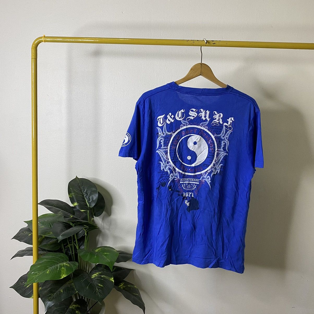 Vintage Vintage Y2K T&C Surf Affliction Design Surf Style Tee Size US M / EU 48-50 / 2 - 1 Thumbnail