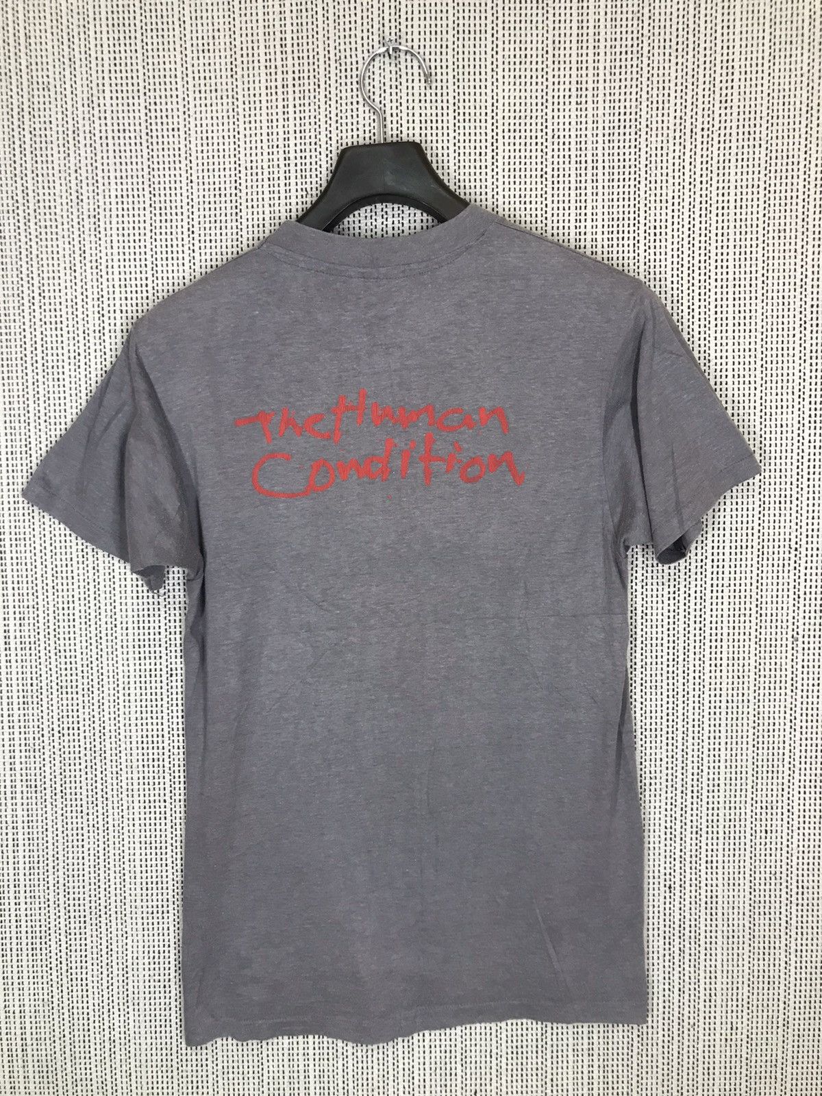 Keith Haring 🔥GRAILS🔥VINTAGE 80s K.HARING THE HUMAN CONDITION TSHIRT Size US M / EU 48-50 / 2 - 2 Thumbnail