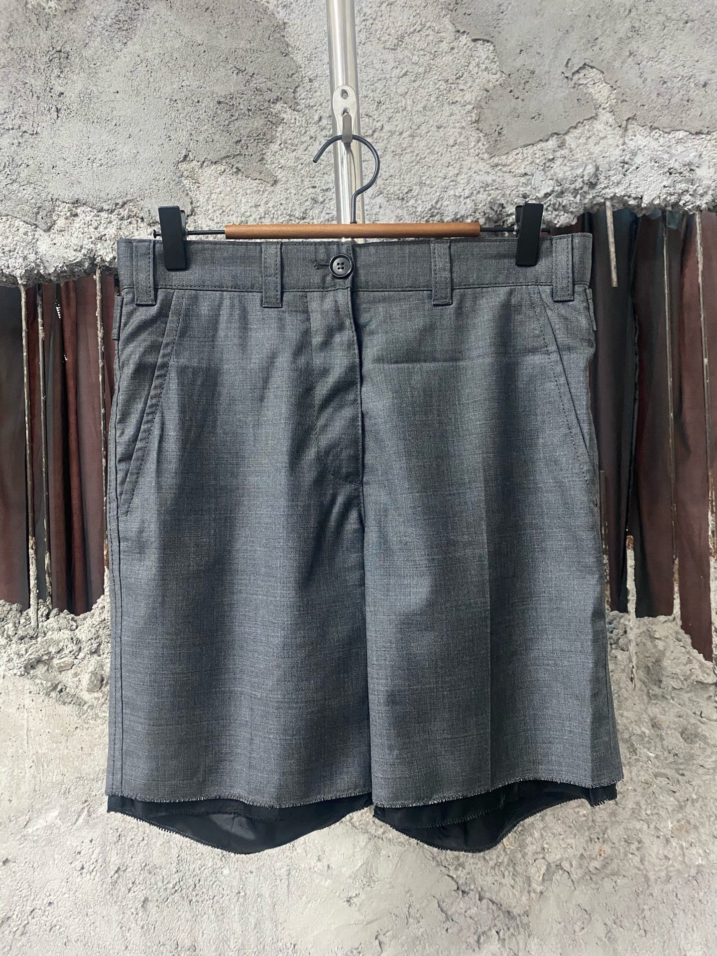Miu Miu Miu Miu Retro Wool Pants 30 Women Size 30" / US 8 / IT 44 - 1 Thumbnail