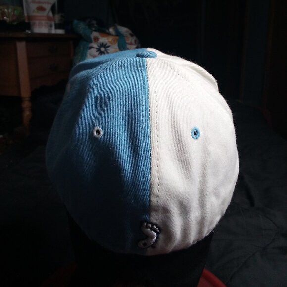 Zephyr Vintage Zephyr Two Tone North Carolina Tarheels Fitted Hat Size ONE SIZE - 4 Thumbnail