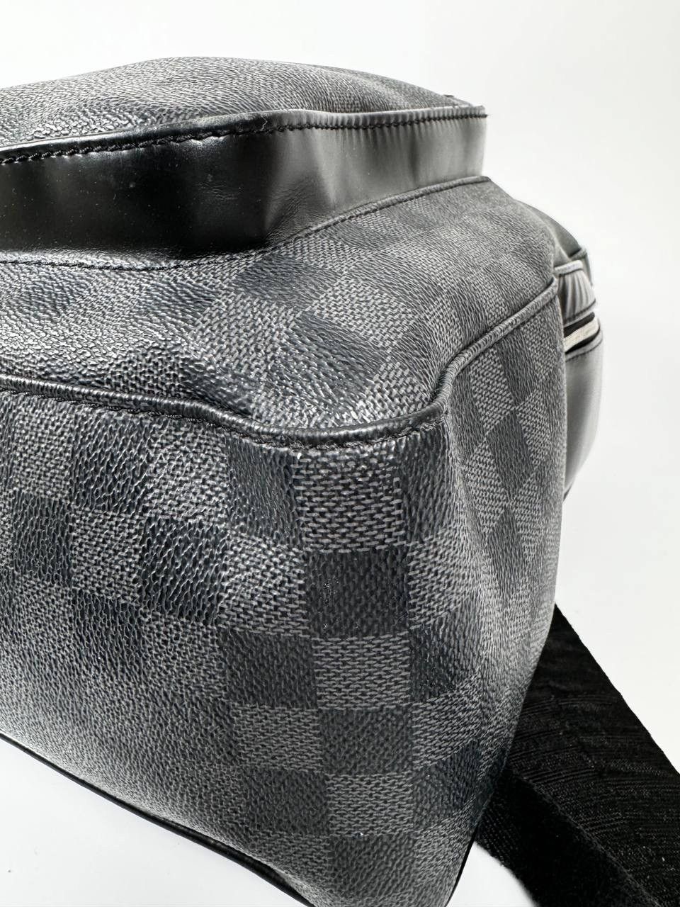 Louis Vuitton Louis Vuitton Damier Josh Backpack Size ONE SIZE - 7 Thumbnail
