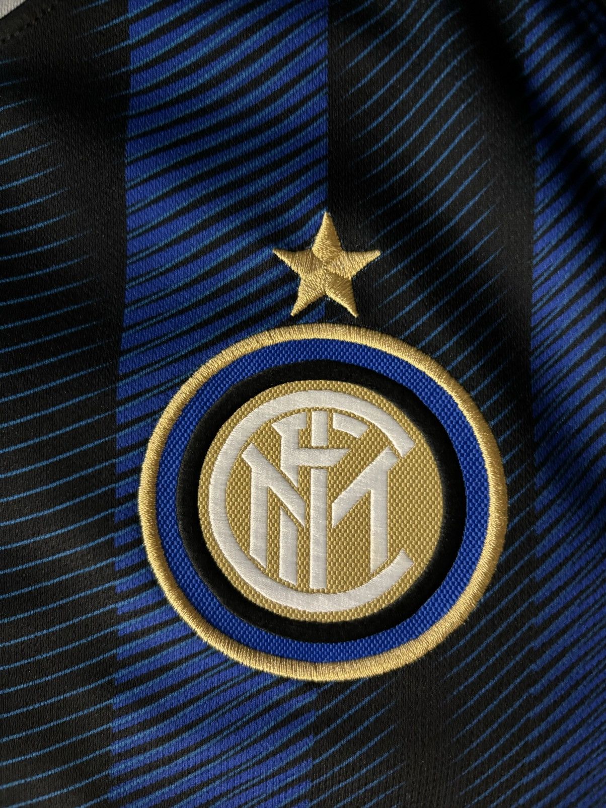 Nike Inter Milan 2016/17 Nike Home Kit Size US S / EU 44-46 / 1 - 3 Thumbnail