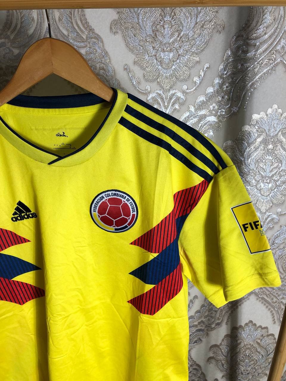 Vintage VERY RARE ADIDAS COLOMBIA SOCCER JERSEY RETRO BLOKE Y2K 90s Size US L / EU 52-54 / 3 - 2 Thumbnail