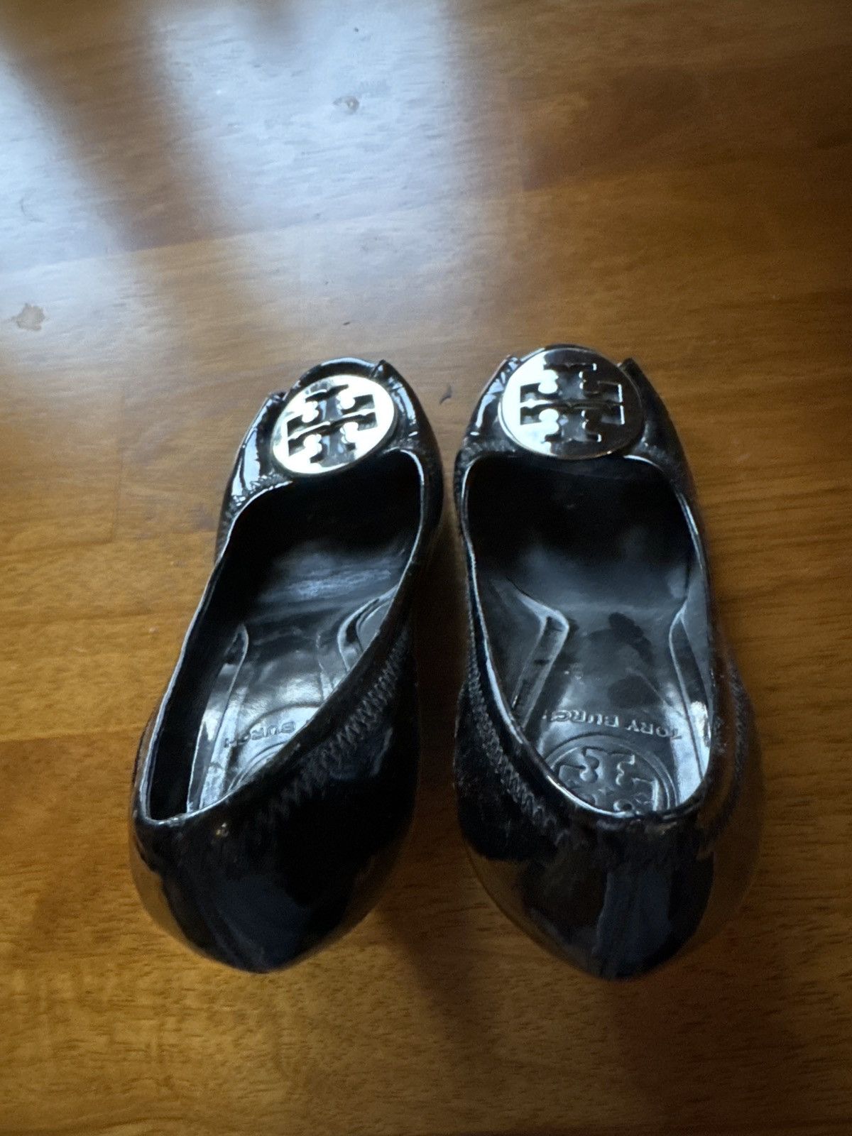 Tory Burch Tory Burch Black Patent peep toe wedge with silver buckle Size US 7 / IT 37 - 5 Thumbnail