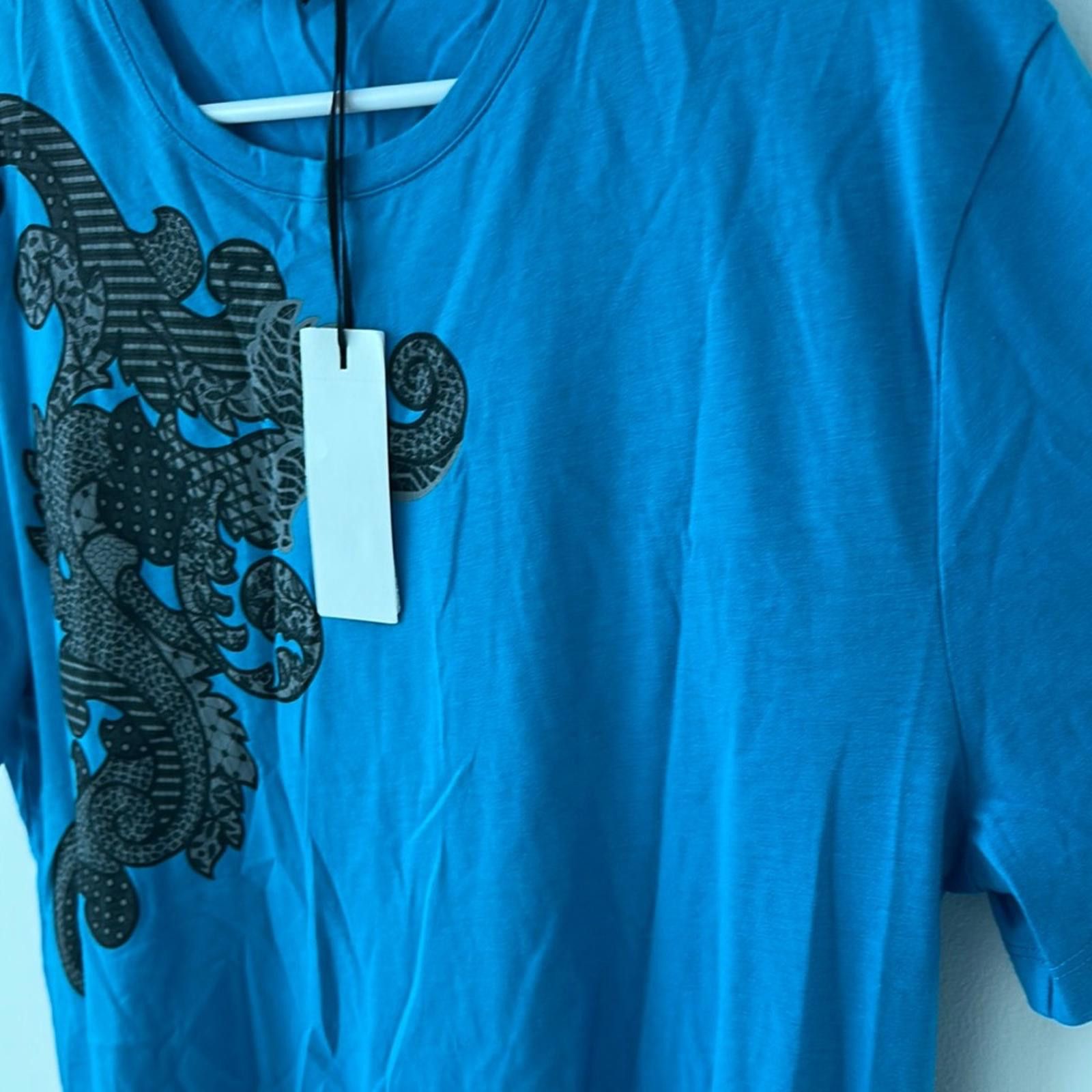 Versace Versace Blue Short Sleeve Tee with Swirling Graphic Size US L / EU 52-54 / 3 - 3 Thumbnail
