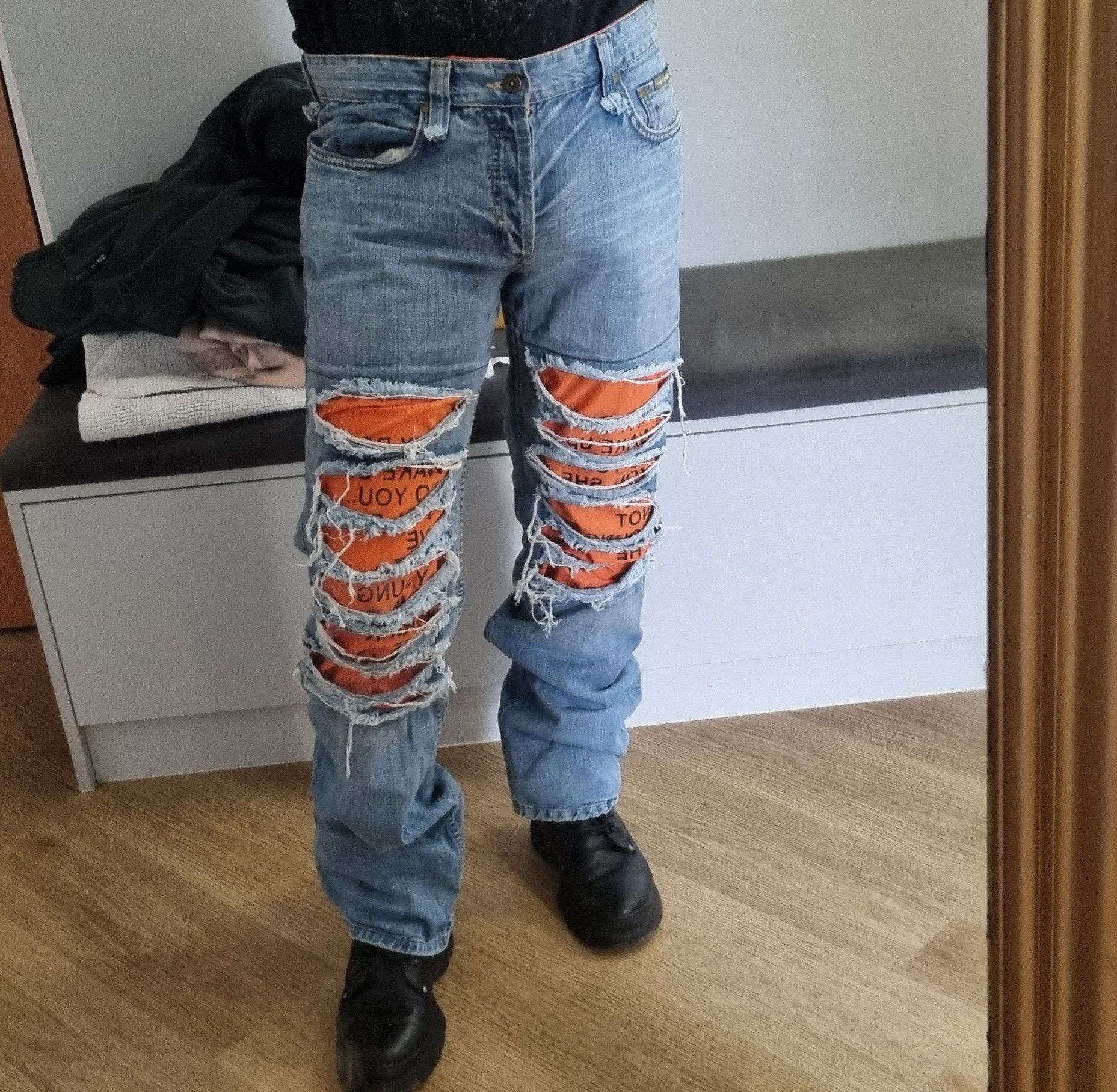 Dolce & Gabbana Dolce & Gabbana FW05 Orange Poem Jeans Distressed Ripped Size US 33 - 14 Thumbnail