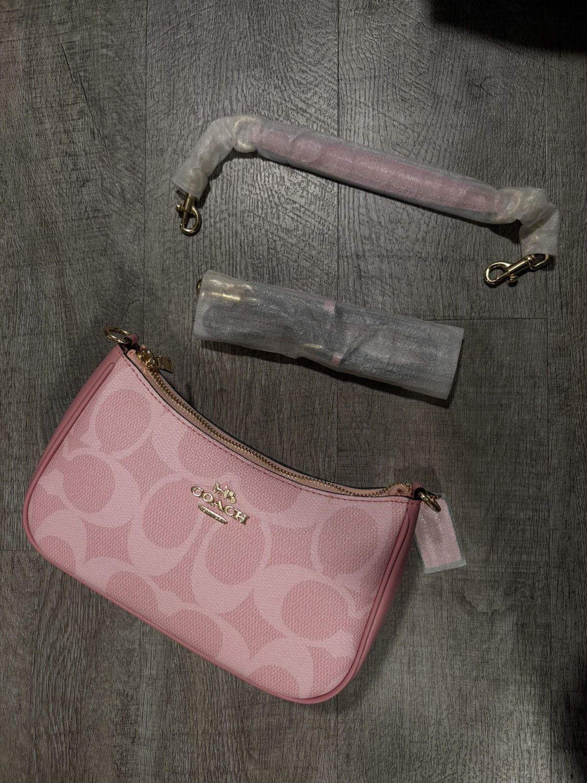 Coach pink coach purse Size ONE SIZE - 4 Thumbnail