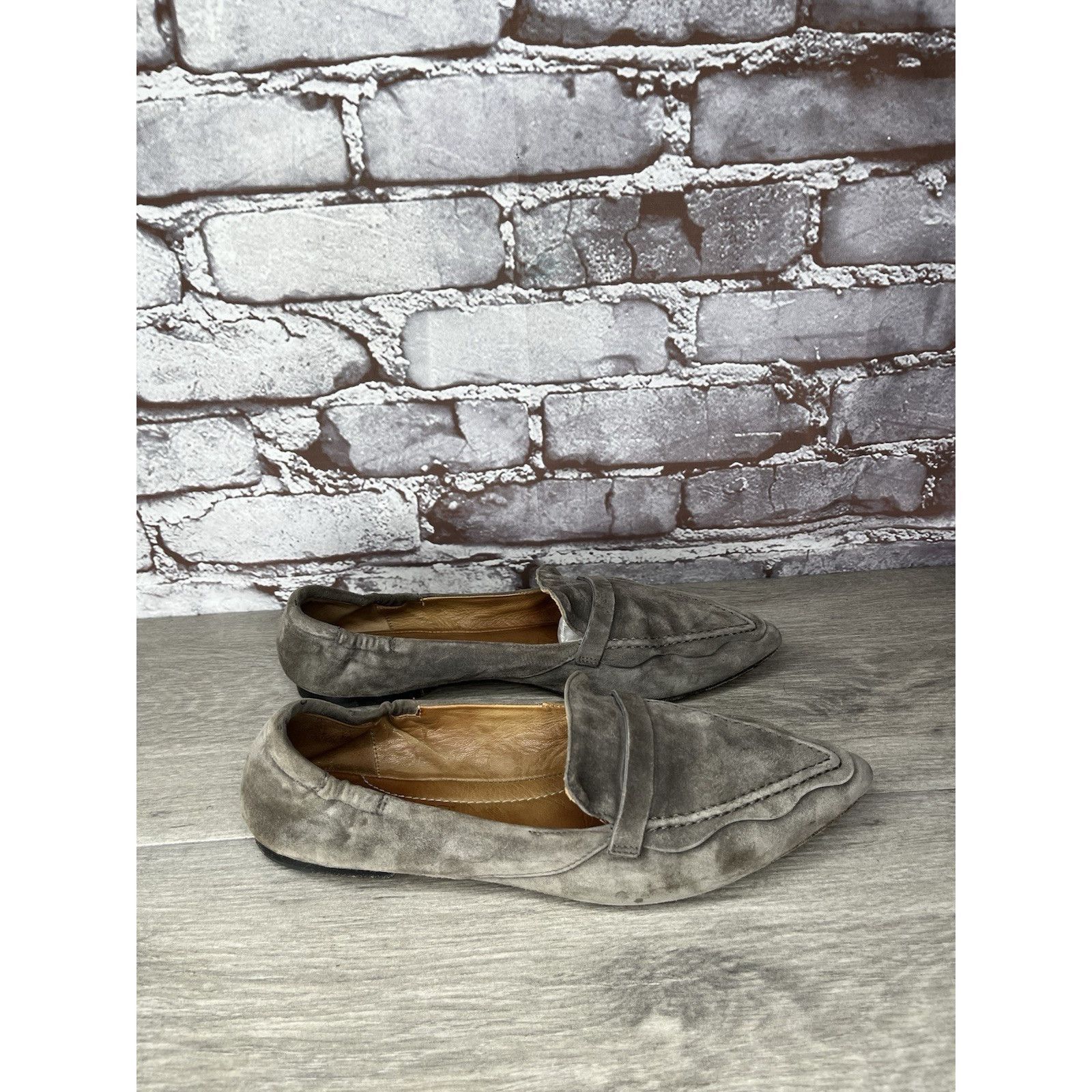 gomme Pomme D’or Gray Suede Leather Pointed Toe Ballet Flats Women Size US 7.5 / IT 37.5 - 12 Thumbnail