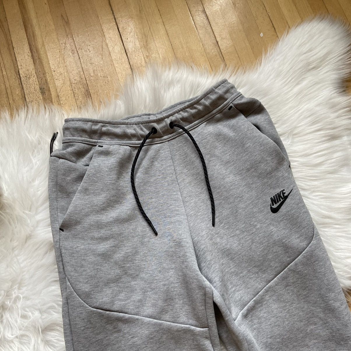 Nike 📌 Nike Tech Fleece Gray Pants Sweatpants Size US 28 / EU 44 - 2 Thumbnail