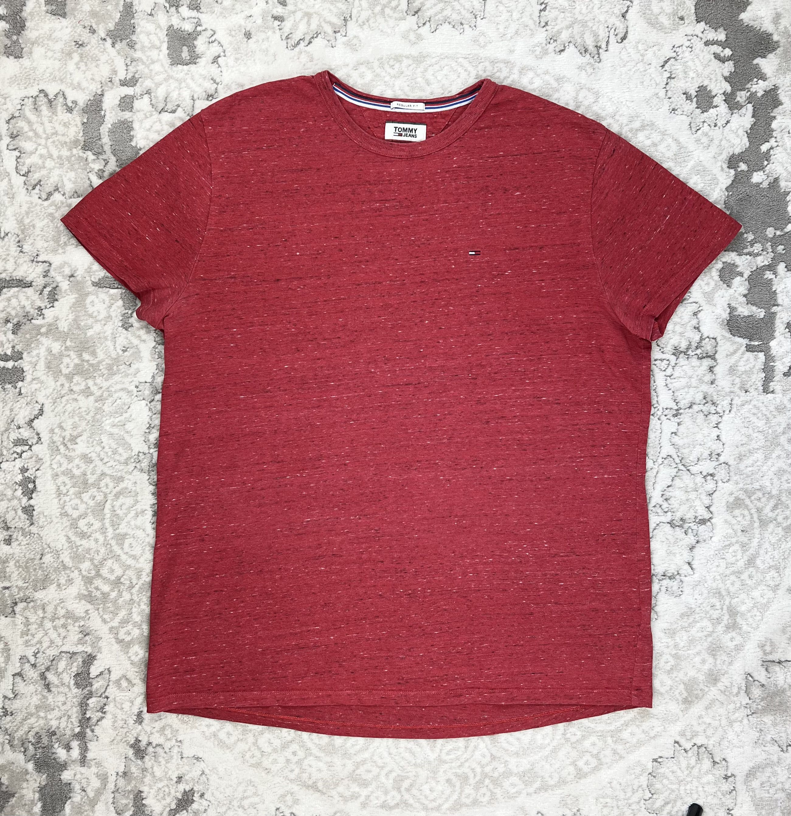 Tommy Jeans Tommy Jeans Speckled T-Shirt XL Red Regular Fit Size US XL / EU 56 / 4 - 1 Thumbnail