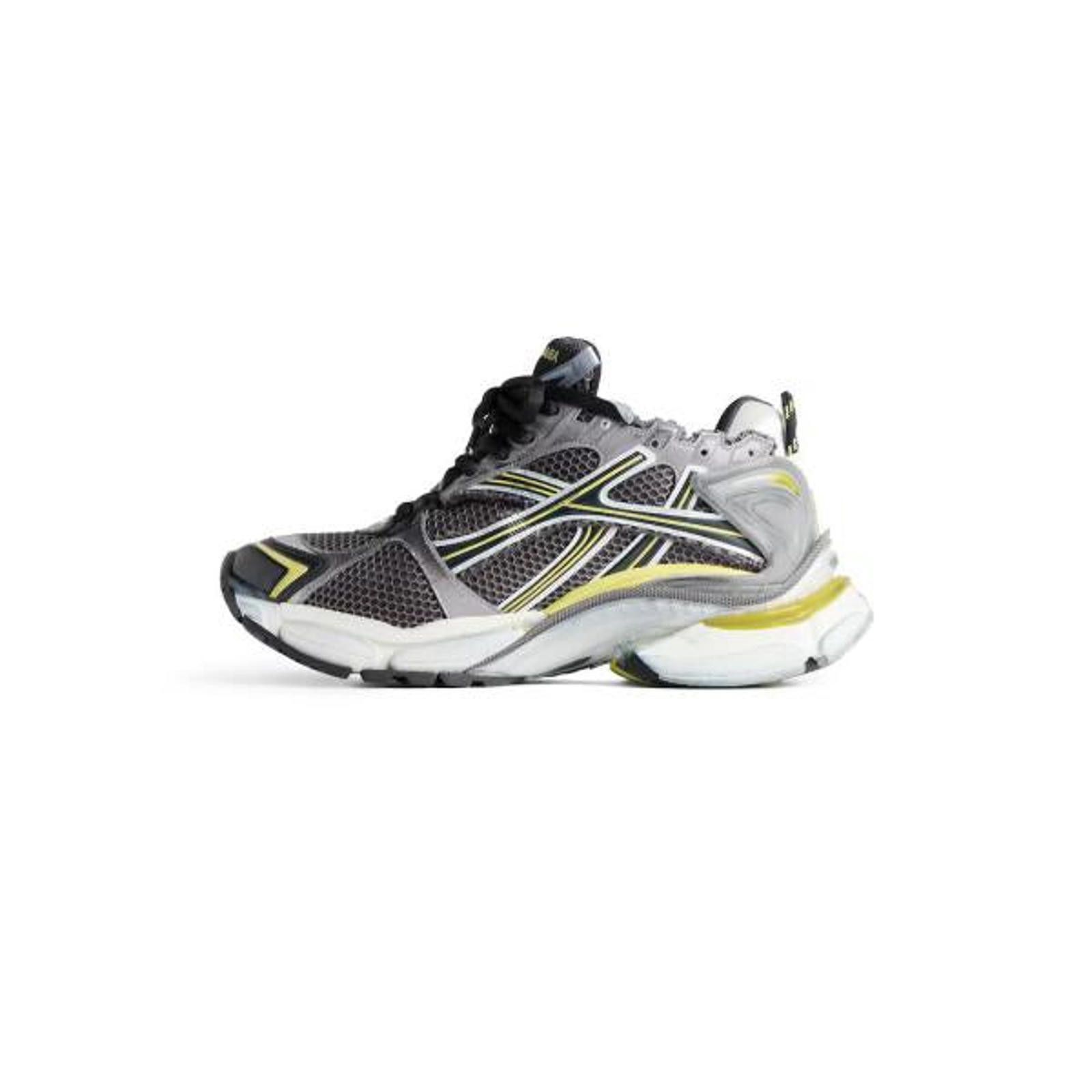 Balenciaga Balenciaga Runner Gradient Sneakers Size US 9 / EU 42 - 3 Thumbnail