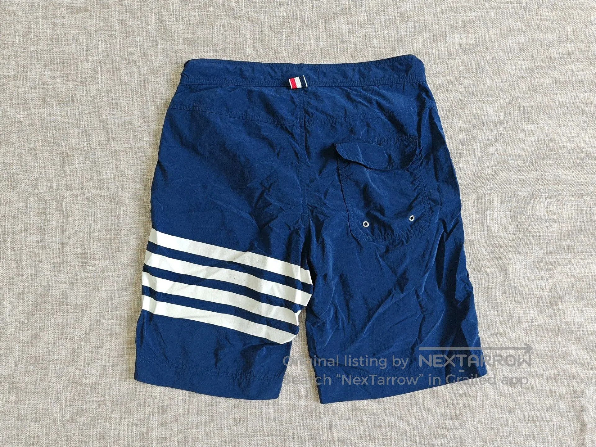 Thom Browne Thom Browne Men's Four-Stripe Shorts. Size US 31 - 5 Thumbnail