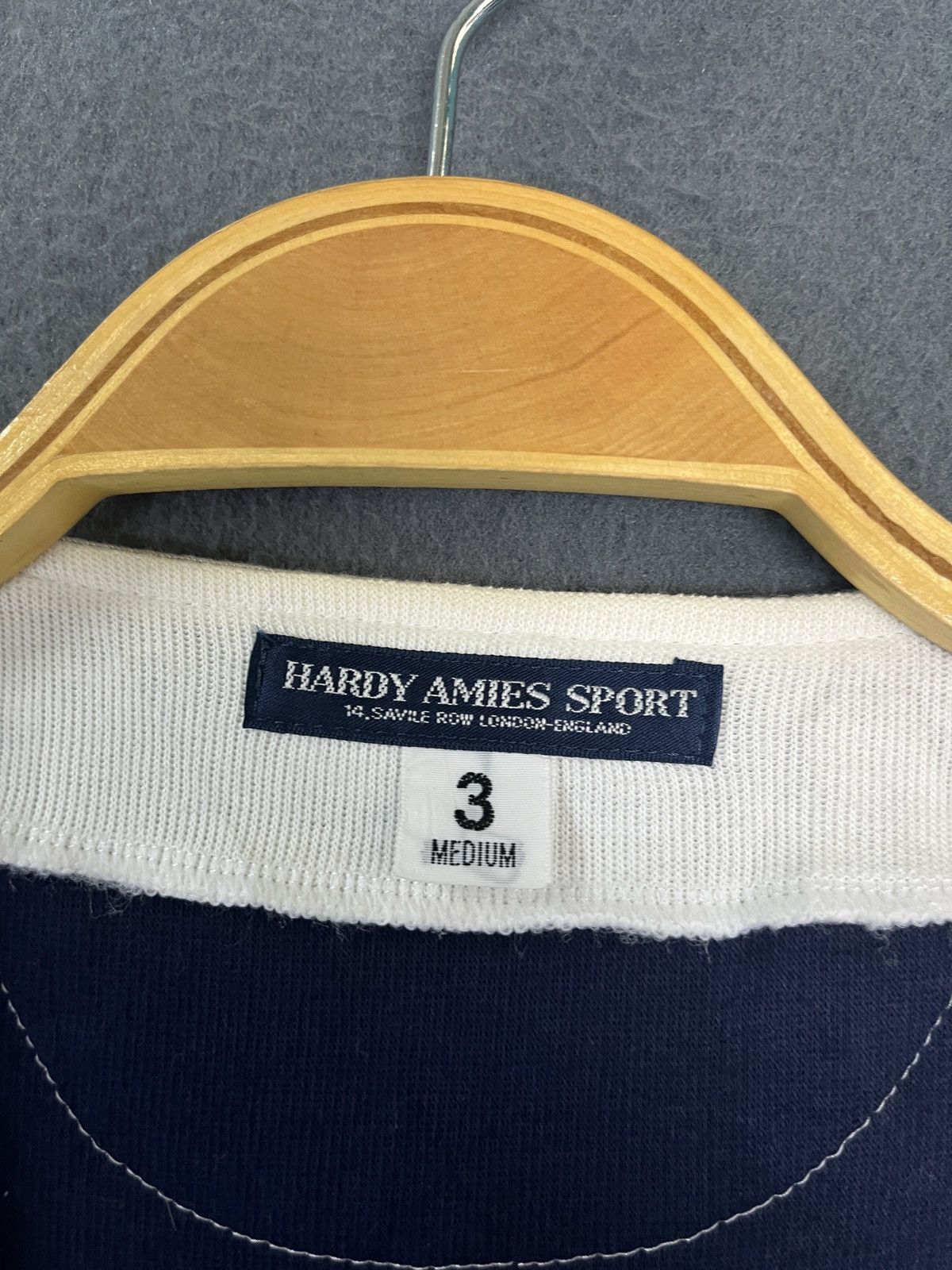Hardy Amies × Vintage Hardy Amies Sport London Made in Japan Embroidery Vest Size US M / EU 48-50 / 2 - 9 Thumbnail