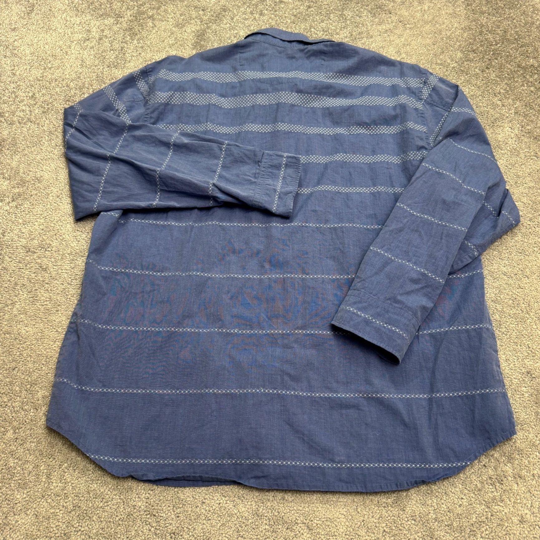 Tommy Bahama Tommy Bahama Shirt Textured Button Down Mens XL Blue Striped Long Sleeve Size US XL / EU 56 / 4 - 2 Thumbnail
