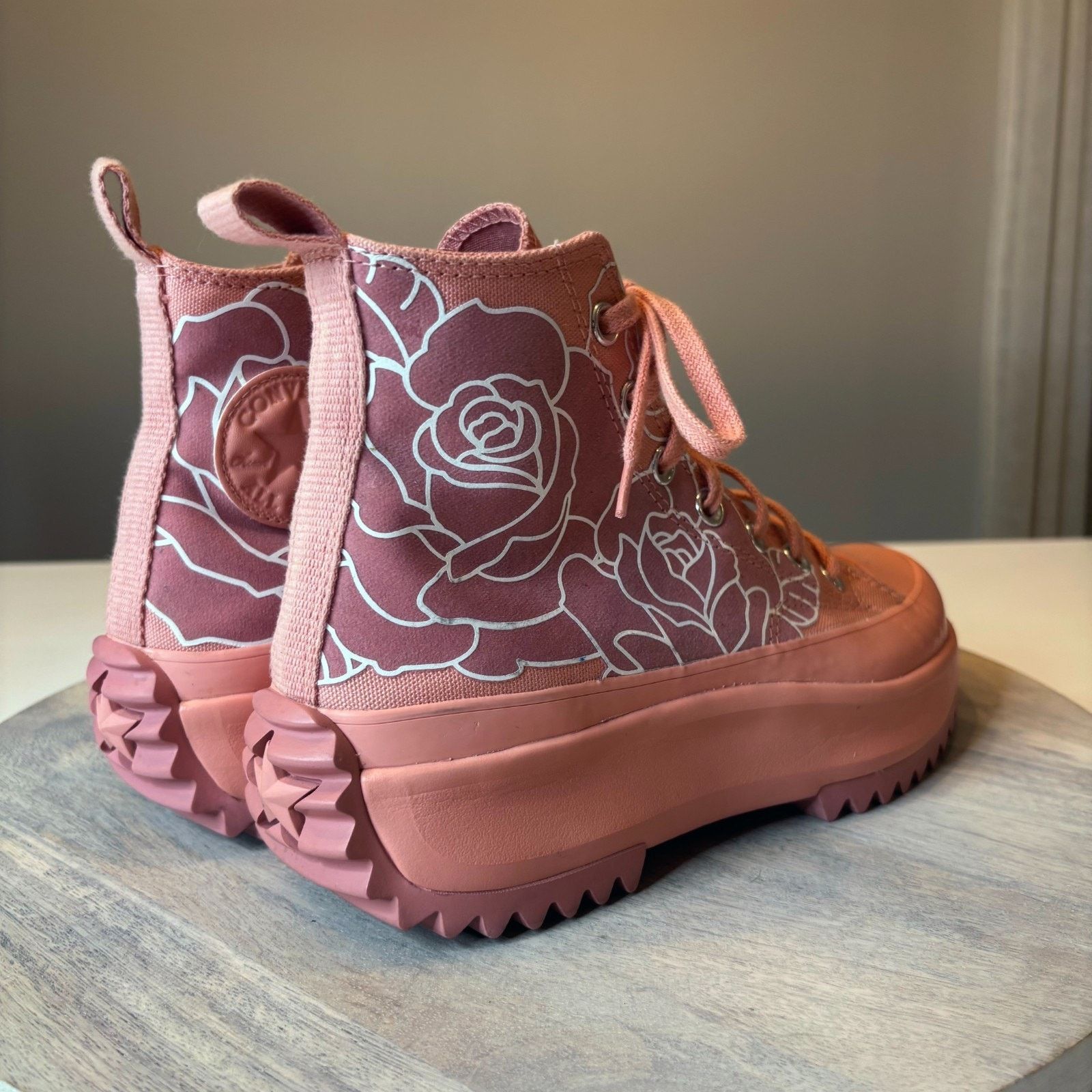 Converse Converse Run Star Hike Pink Quartez Floral Rose US Sz 7.5 Size US 7.5 / IT 37.5 - 7 Thumbnail