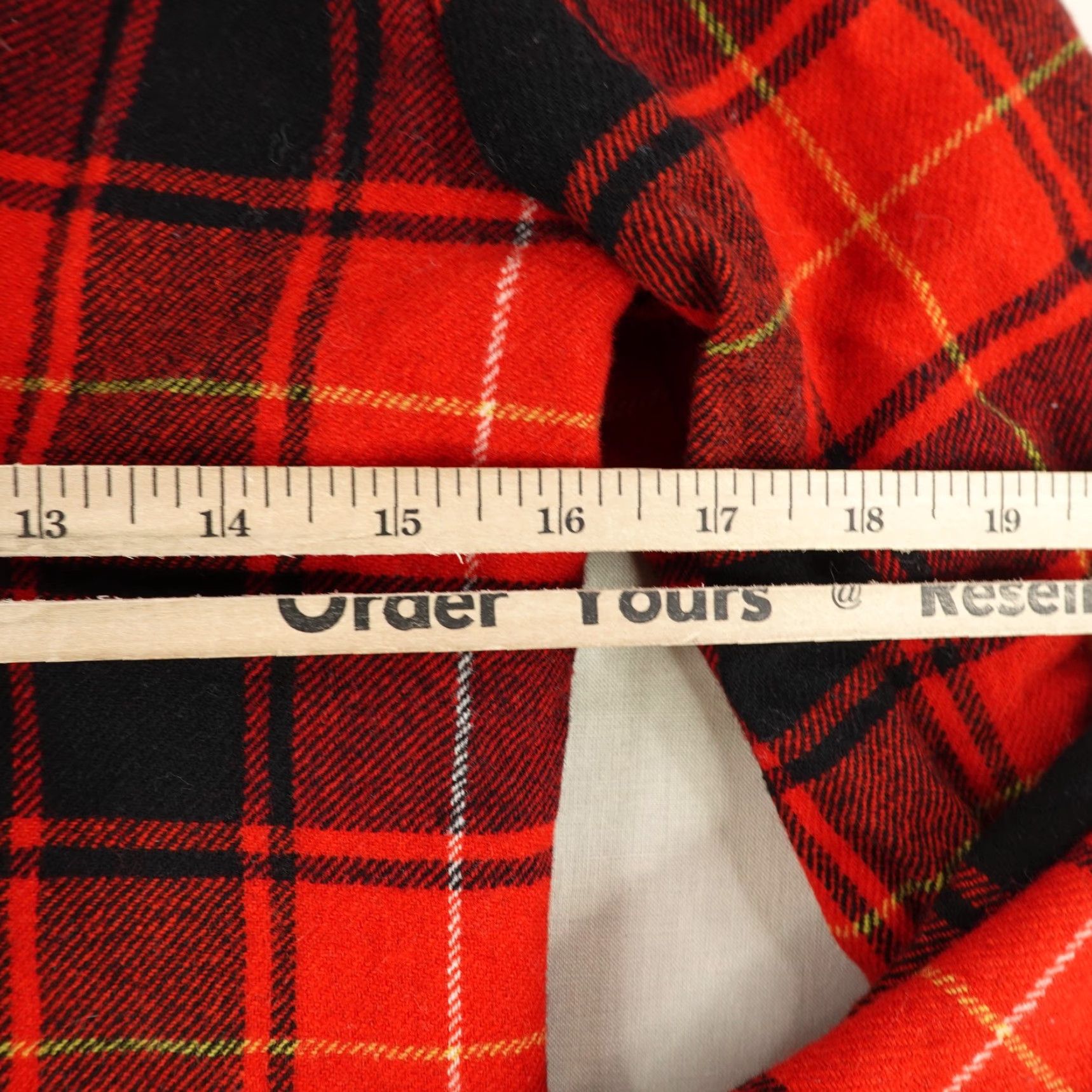 Pendleton VINTAGE Pendleton Wool Skirt Suit Women’s Size 10 Red Black Plaid 2-Piece Blazer Coat Business Casual Size 32" / US 10 / IT 46 - 5 Thumbnail