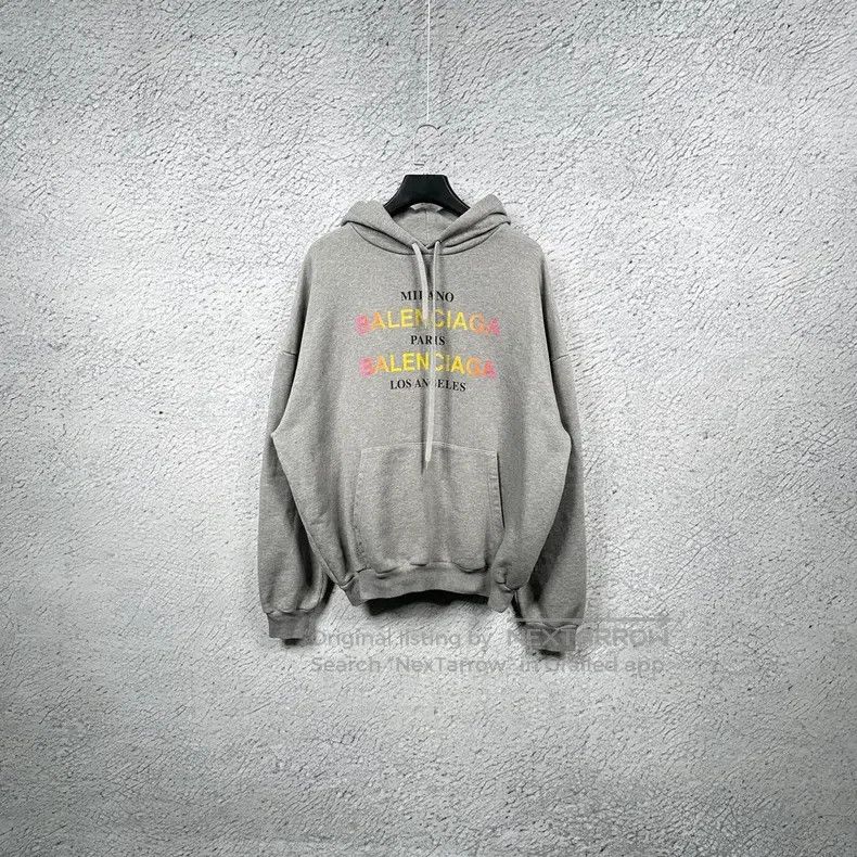 Balenciaga Balenciaga Grey letter logo print gradient classic hooded Size US M / EU 48-50 / 2 - 1 Thumbnail