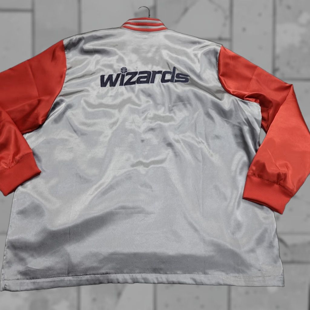 Adidas Adidas Jacket 2XL Silver Gray Washington Wizards Satin Double-Sided Snapfront Jacket Mens Size US XXL / EU 58 / 5 - 1 Thumbnail