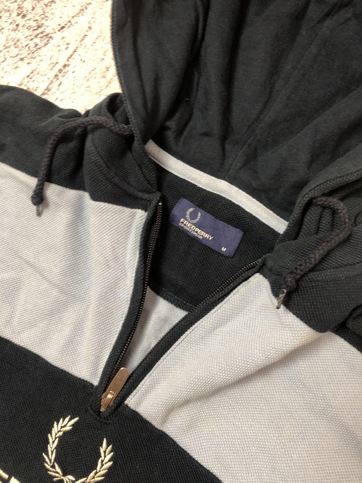 Fred Perry × Vintage Vintage Hoodie Fred Perry size M men’s y2k casual Size US M / EU 48-50 / 2 - 5 Thumbnail