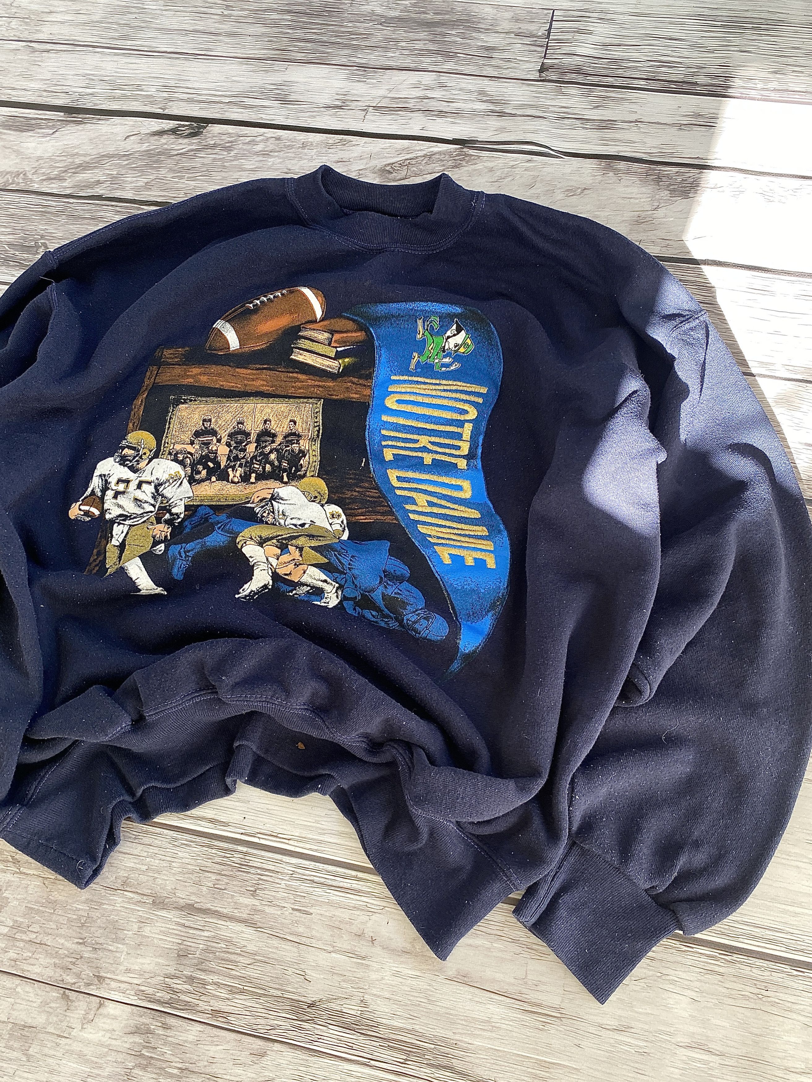 Vintage Vintage 90s Notre Dame University Sweatshirt Big Logo Boxy Size US L / EU 52-54 / 3 - 1 Thumbnail