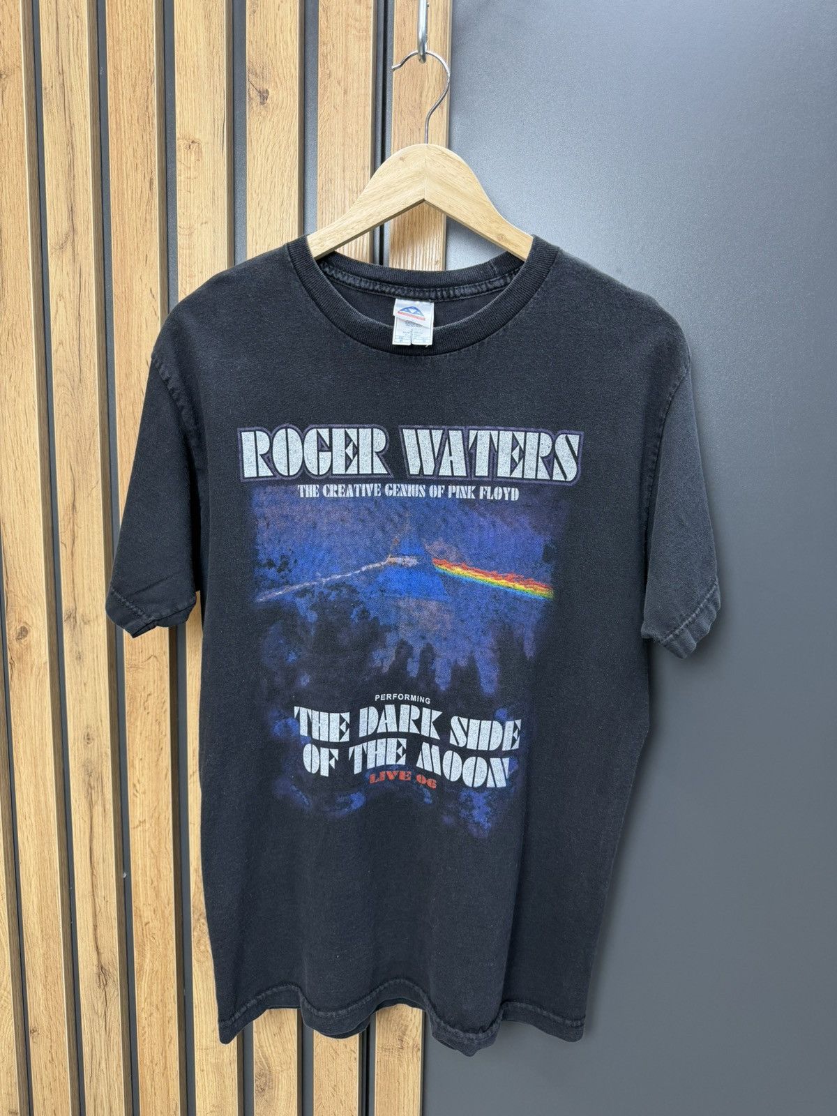 Pink Floyd Roger Waters Pink Floyd Band Tee Black Size M Size US M / EU 48-50 / 2 - 7 Thumbnail
