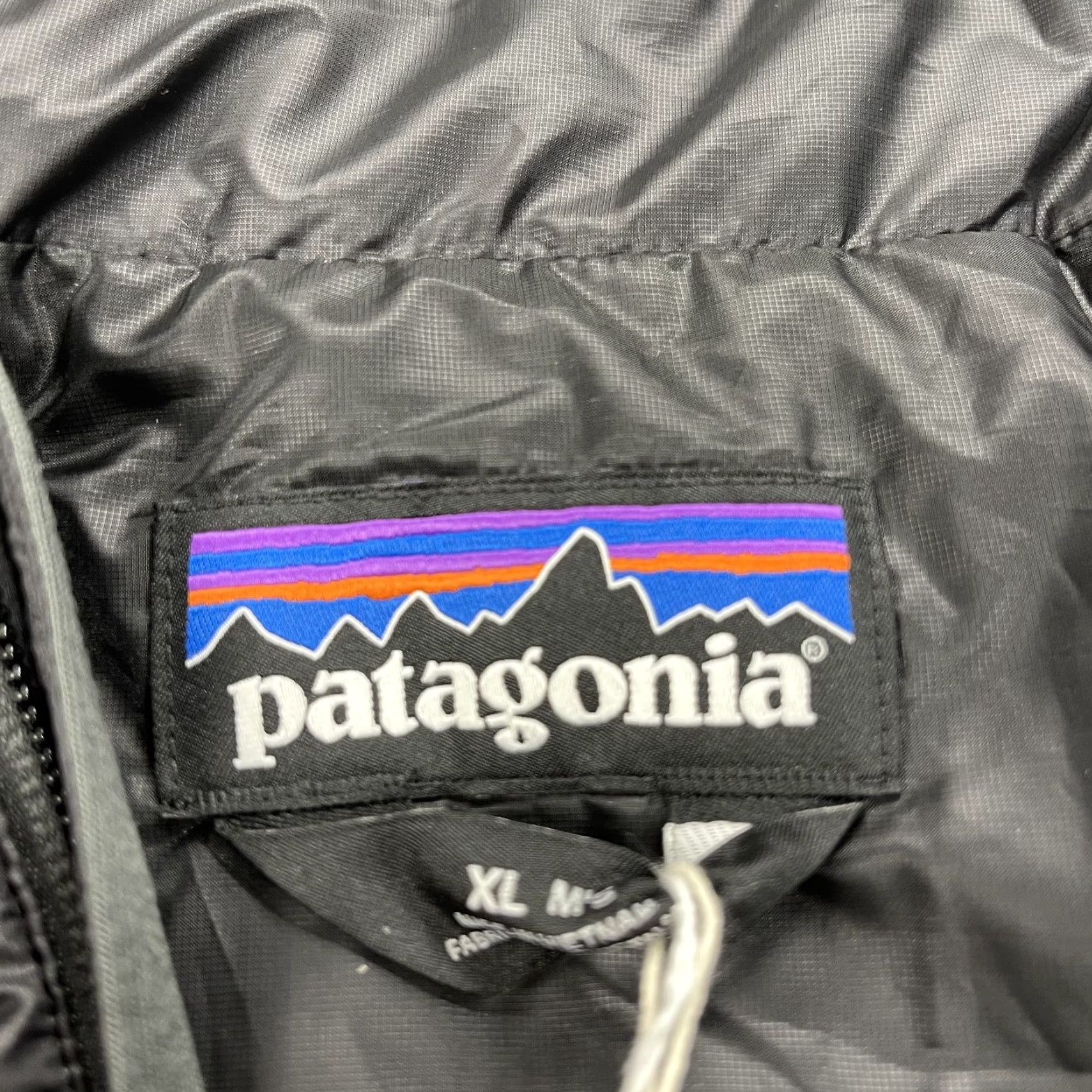 Patagonia Jacket Mens XL Black Primaloft Nano Puff Puffer Full Zip Logo NWT