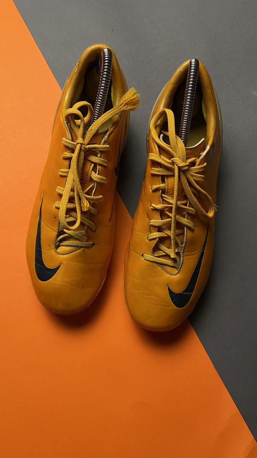 Nike Vintage Nike Mercurial vapor 4 soccer cleats size 7,5 Size US 7.5 / EU 40-41 - 2 Thumbnail