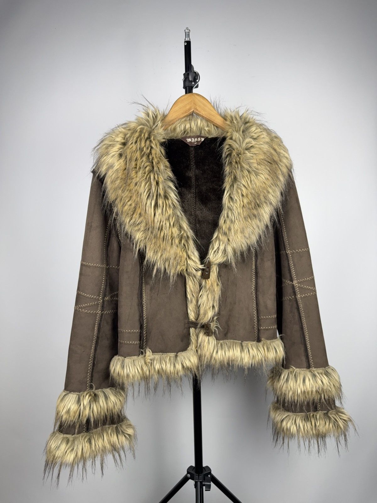 Japanese Brand 00s Y2K Missy Faux Fur Shearling Jacket IfSixWasNine Style Size XL / US 12-14 / IT 48-50 - 1 Thumbnail