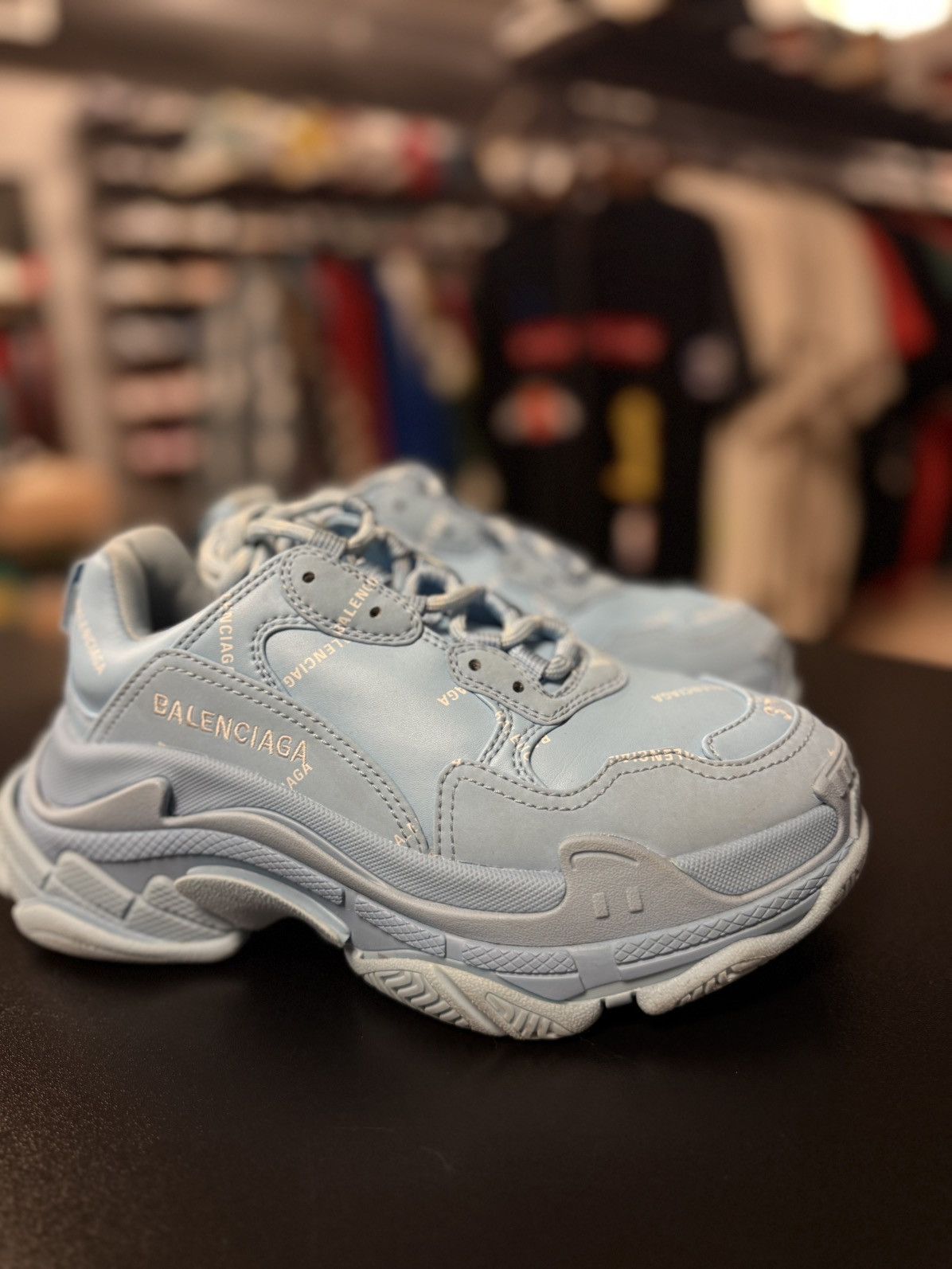 Balenciaga Balenciaga Tripple S Blue Size 37EU/7US Clean Condition 🧼 Size US 7 / IT 37 - 2 Thumbnail