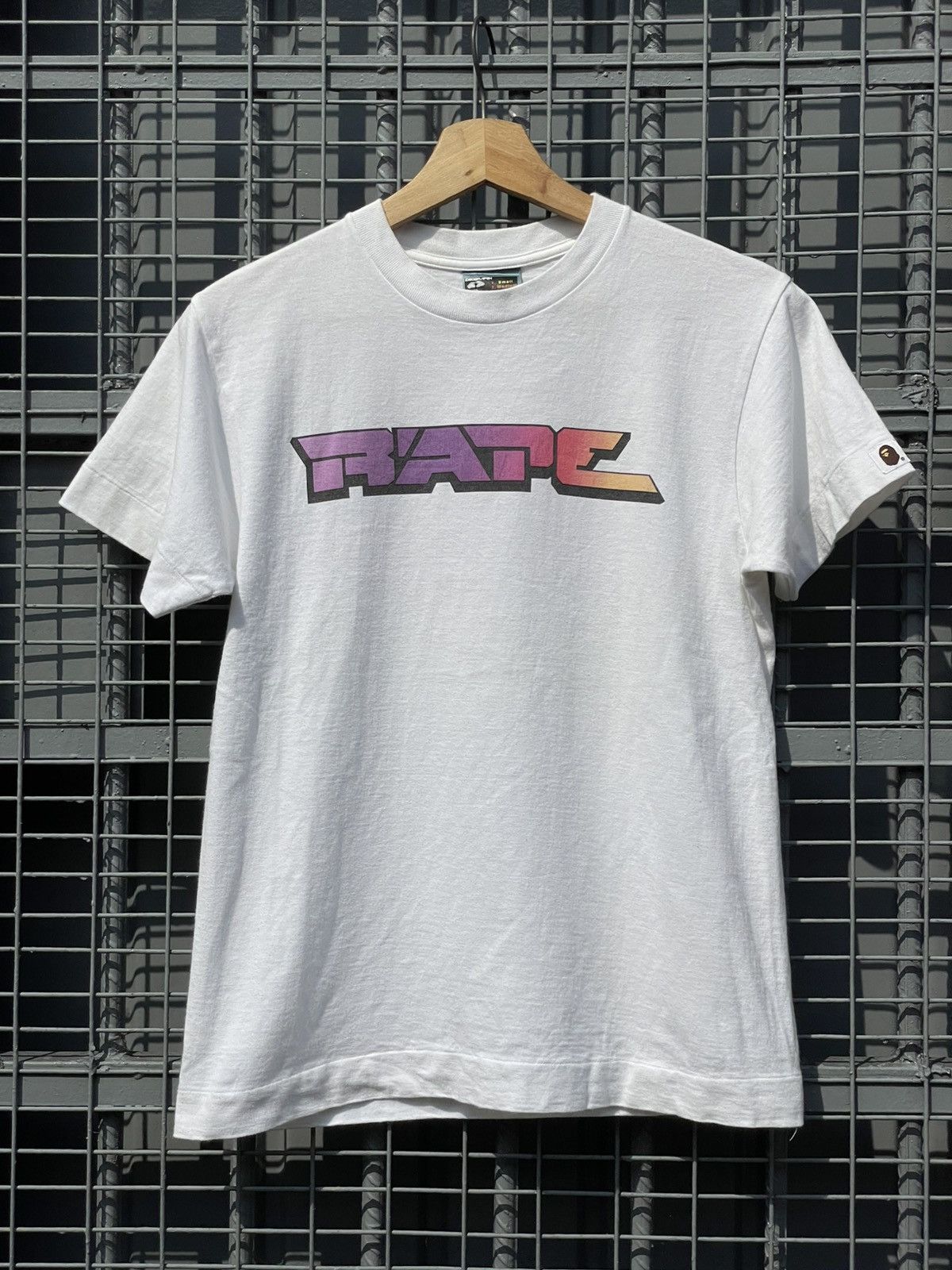 Bape A Bathing Ape (BAPE) | OG t-shirt Size US S / EU 44-46 / 1 - 1 Thumbnail