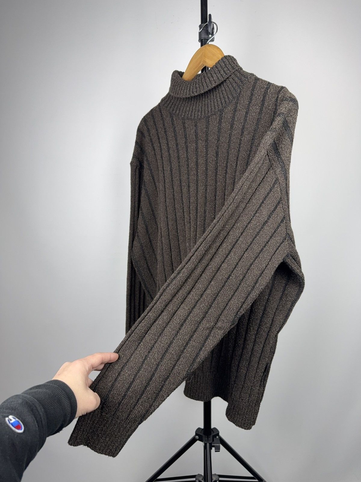 Hugo Boss Luxury Retro 00s Hugo Boss Ribbed Knit Sweater Made in Italy Size US L / EU 52-54 / 3 - 7 Thumbnail