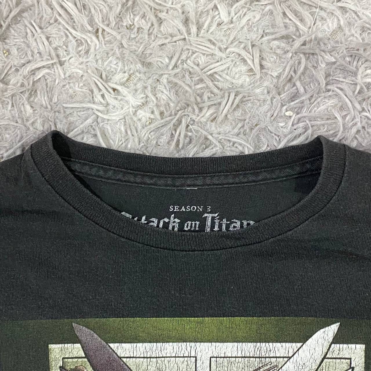 Anime Anime attack on titan longsleeve Size US S / EU 44-46 / 1 - 3 Thumbnail