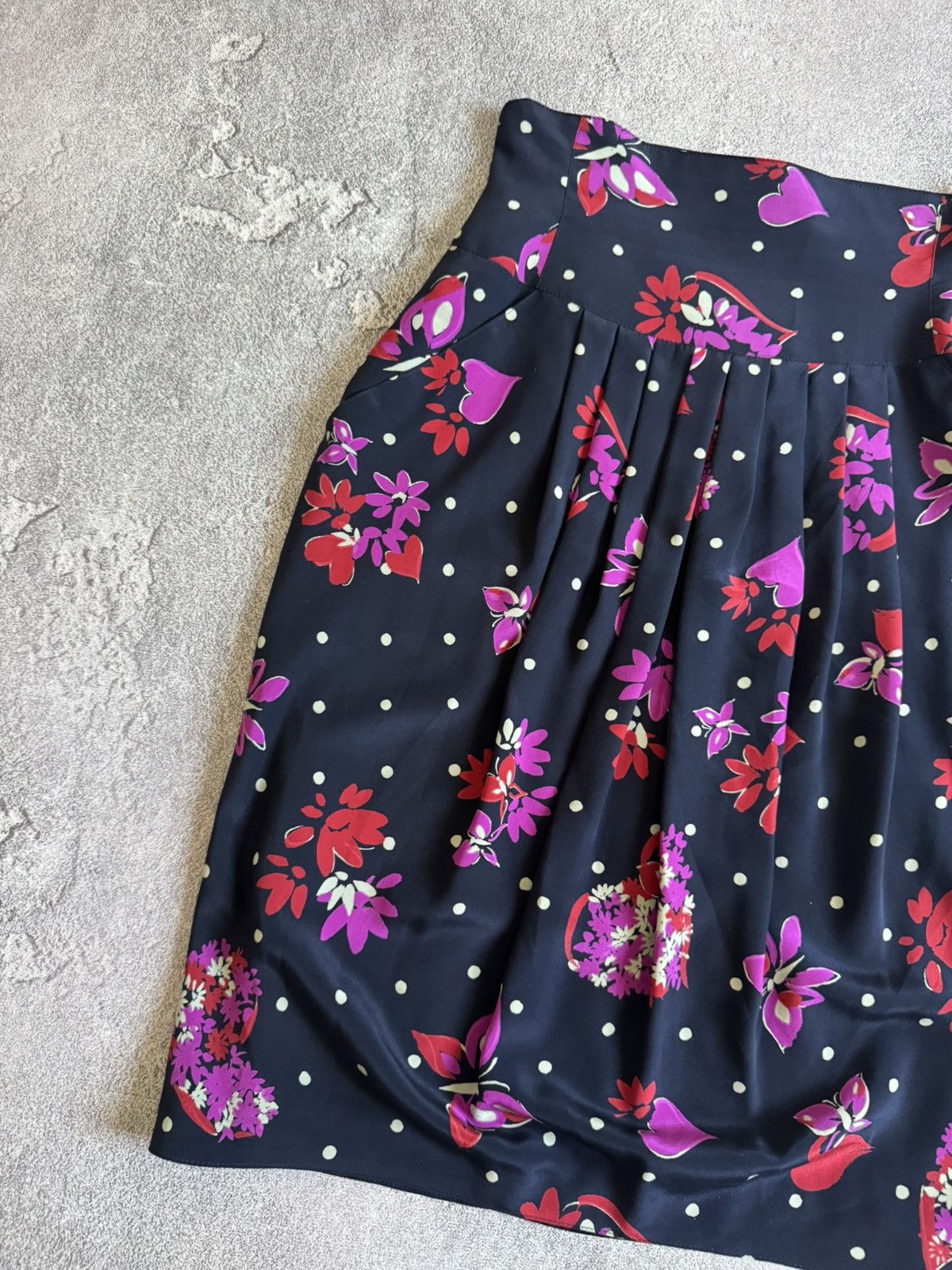 Escada Escada by Margaretha Ley 38size all printed flowers 🌺 skirt Size 26" / US 2 / IT 38 - 10 Thumbnail