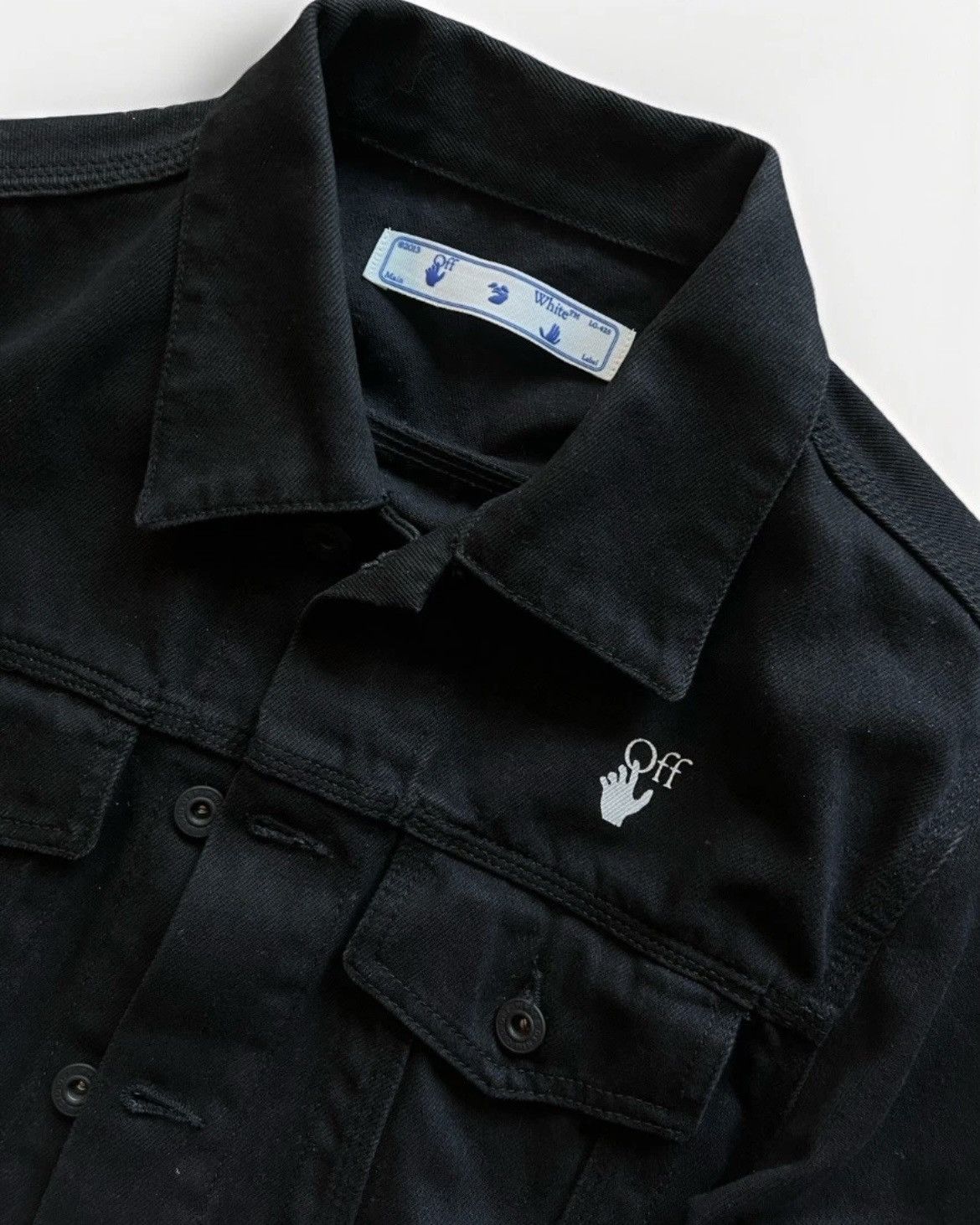 Off-White × Virgil Abloh OFF-WHITE⚡️Men size M "Mona Lisa" black denim trucker jacket Size US M / EU 48-50 / 2 - 4 Thumbnail