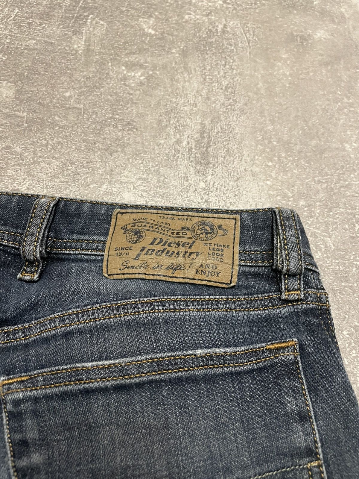 Diesel Vintage Diesel Distressed Denim Jeans Pants 32 Y2K Size US 32 / EU 48 - 7 Thumbnail