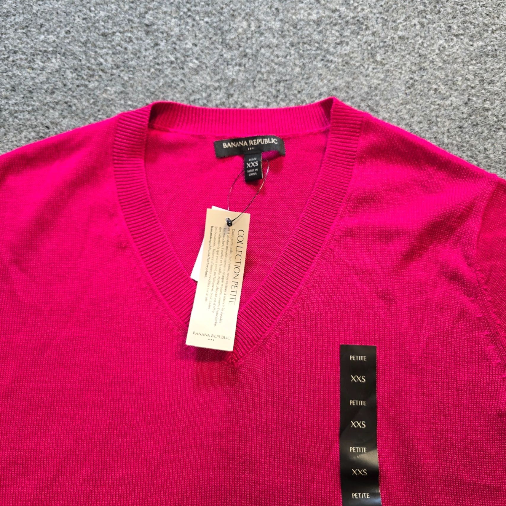 Banana Republic Banana Republic Sweater Womens XXS Pink Knit V-Neck Long Sleeve Casual Lightweight Size XXS / US 00 / IT 34 - 2 Thumbnail