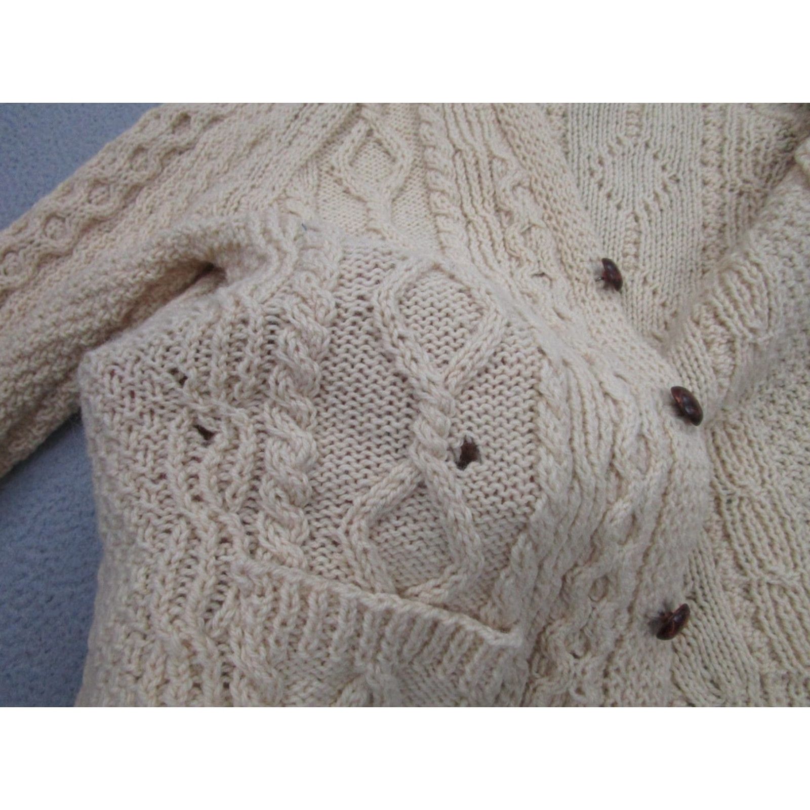 Vintage VINTAGE Purple Heather Handknit Cardigan Sweater Womens L White Wool Aran Cable Ireland Size L / US 10 / IT 46 - 3 Thumbnail