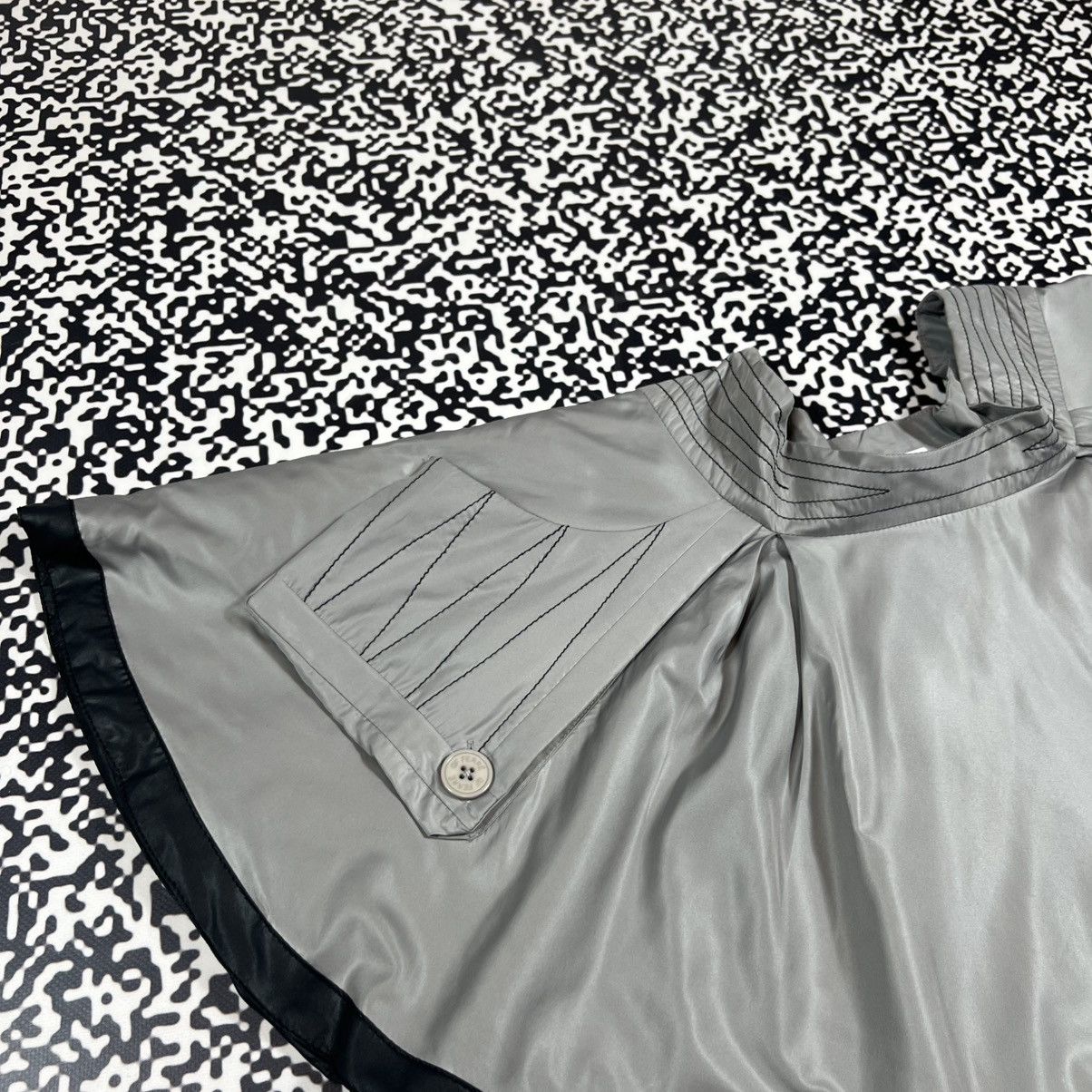GF Ferre Vintage Y2K GF FERRE Gianfranco Flared Mini Skirt Luxury Size 26" / US 2 / IT 38 - 9 Thumbnail