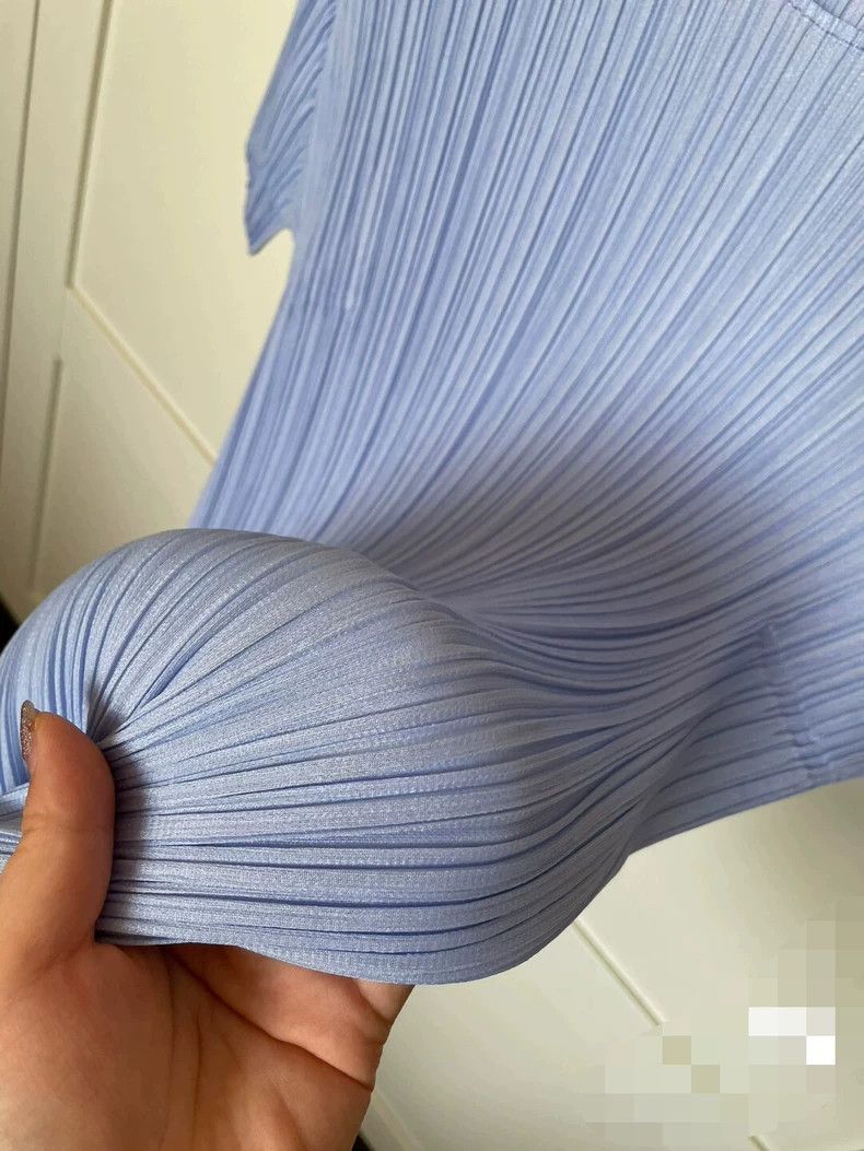 Issey Miyake issey miyake size:3 Pleated round-neck short sleeves 2505- Size XXS / US 00 / IT 34 - 2 Thumbnail