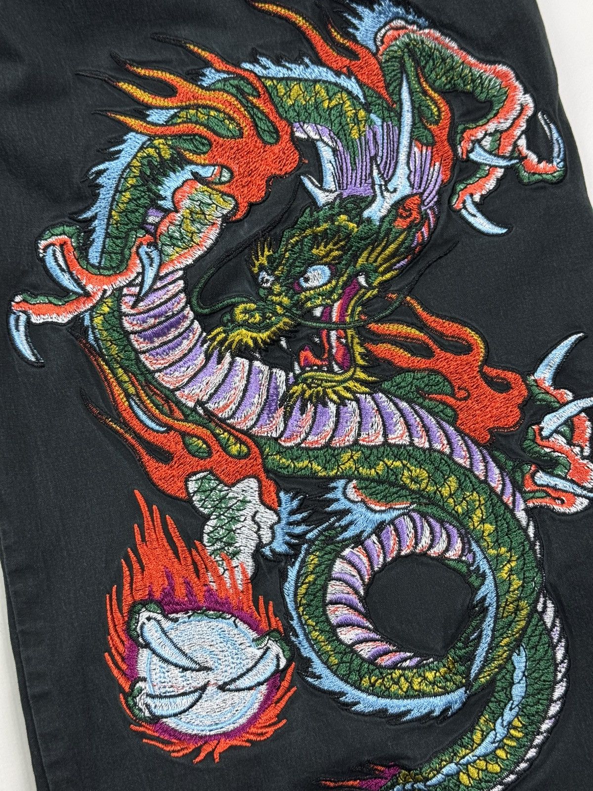 Ed Hardy Faded Ed Hardy x Urban Outfitters Dragon Graphic Cargo Pants Size US 33 - 14 Thumbnail