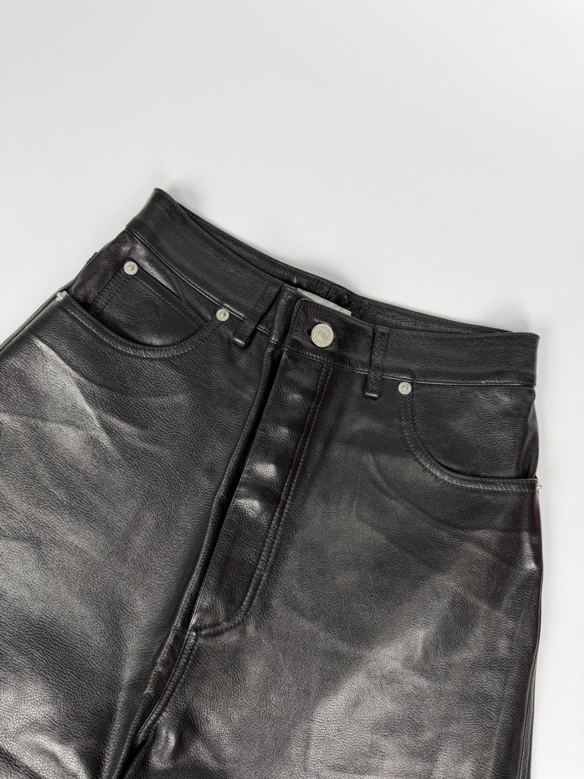 Balenciaga Balenciaga Jorts Black Leather Capri Size US 28 / EU 44 - 3 Thumbnail